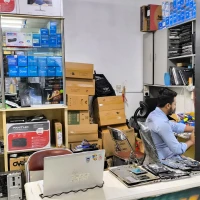 Confidence Computer Corner